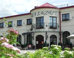 Hotel Willa Zagórze (Halinów, Poland)