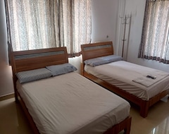 Otel Bluestones Residency (Coimbatore, Hindistan)