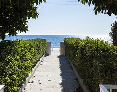 Cijela kuća/apartman Beachfront Suite No 1 (Lourdata, Grčka)