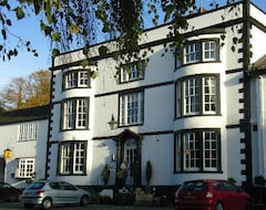 Hotel Donington Manor (Castle Donington, Birleşik Krallık)
