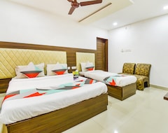 Hotel OYO 6626 Khaleej Residency (Chennai, India)