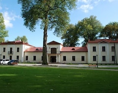 Hotel Dworek Korytków (Gowarczów, Polen)