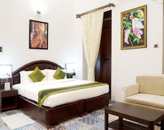 Hotel Resort Martins Siesta By Leela Inn , A Portuguese Heritage Resort In Calangute (Calangute, India)