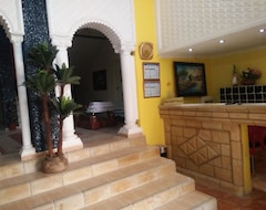Hotel Le V. Rocher (Constantine, Algeria)