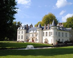 Khách sạn Château Saint Just (Belle-Église, Pháp)