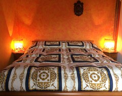 Bed & Breakfast B&B La Locanda del Cinghiale (Aurano, Ý)