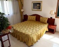Hotel Del Golfo (Manfredonia, Italija)