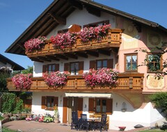 Toàn bộ căn nhà/căn hộ A Holiday Home For 4 Persons With A View Of The Alps (Ingenried, Đức)