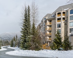 Hotel Whistler Premier Resorts (Whistler, Canada)
