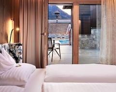 Khách sạn Hotel Neue Post (Mayrhofen, Áo)