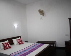 Hotelli Cln Guest House (Dambulla, Sri Lanka)