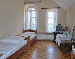 Hotel Palac w Czyzowie Szlacheckim (Zawichost, Poljska)