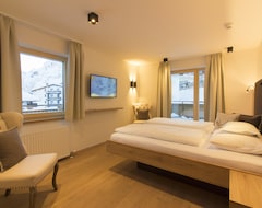 Hotel Muntanella (Lech am Arlberg, Østrig)