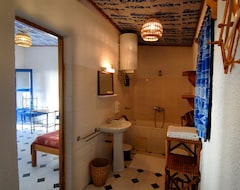 Hotel Mermoz (Saint-Louis, Senegal)