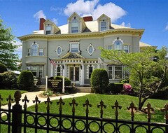 Hotelli Edgewood Manor (Providence, Amerikan Yhdysvallat)