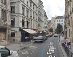 Toàn bộ căn nhà/căn hộ 9 Rue Francois Miron (Paris, Pháp)