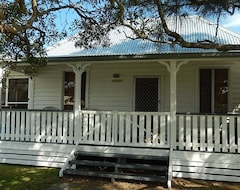 Toàn bộ căn nhà/căn hộ Heritage House - Red Rock (Red Rock, Úc)