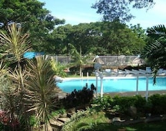 Villa Paraiso Resort & Apartelle (Mambajao, Philippines)