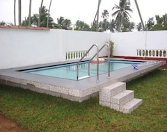 Hotel Petters Beach Inn (Kalutara, Šri Lanka)