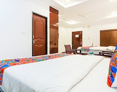 Khách sạn FabHotel Lucky Gachibowli (Hyderabad, Ấn Độ)