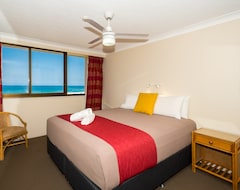 Hotel Breakers North Absolute Beachfront Apartments (Surfers Paradise, Australia)