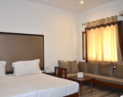 Hotel Sunbird (Bharatpur, India)