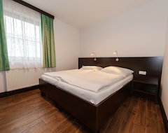 Khách sạn Hotel Konig (Vienna, Áo)