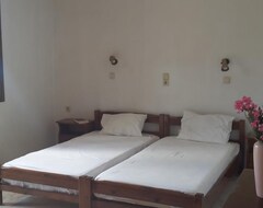 Hotel Ζini 2 (Kefalos, Grecia)