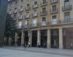Guesthouse Hostal Plaza Boutique - Solo adultos (Zaragoza, Spain)