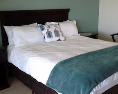 Bed & Breakfast The Dugong Guest House (Scottburgh, Nam Phi)