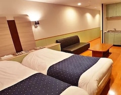 Khách sạn Times Inn 24 (Yokohama, Nhật Bản)