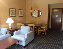 Entire House / Apartment Deerhurst - Luxury newly renovated Vacation Club condo (Huntsville, Canada)