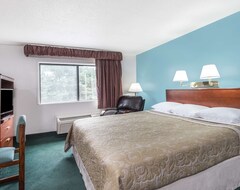 Otel Super 8 Portland Westbrook Area (Westbrook, ABD)