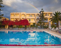 فندق كيباريسيا بيتش هوتل (كيباريسيا, اليونان)