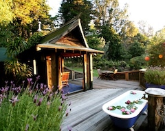 Entire House / Apartment Magic Cottages at Takou River (Kerikeri, New Zealand)