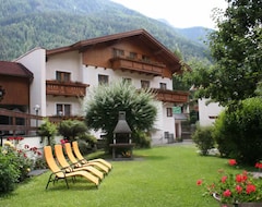 Khách sạn Pension Gabl (Pfunds, Áo)