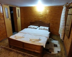 Entire House / Apartment Cabana Ana (Drobeta-Turnu Severin, Romania)