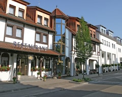 Hotel & Restaurant Goldener Pflug (Ludwigsburg, Almanya)