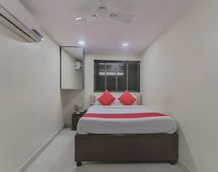 Khách sạn OYO 5661 Hotel AK Palace (Mumbai, Ấn Độ)