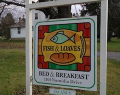Bed & Breakfast Fish & Loaves Bed And Breakfast (Bloomsburg, Hoa Kỳ)