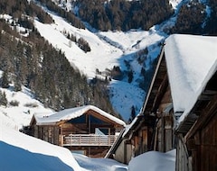 Otel Montagne Alternative (Orsieres, İsviçre)