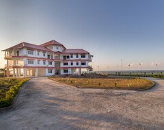 Hotel La Vue Resort (Tezpur, Indien)