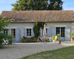 Toàn bộ căn nhà/căn hộ Charming House - Superb Wooded Historic Park - Relaxation Guaranteed (Petit-Bersac, Pháp)