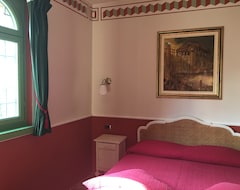 Bed & Breakfast San Martino (Mede, Italia)