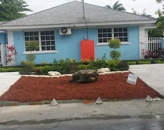 Hele huset/lejligheden Kozy Krib (Nassau, Bahamas)