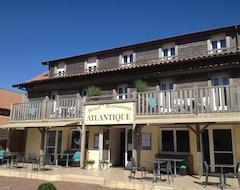 Hotel Atlantique (Mimizan, France)