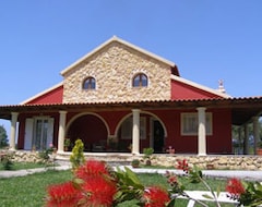 Otel Villa Kostas (Roda, Yunanistan)