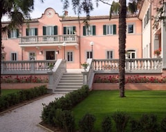 Hotel Villa Zuccari (Montefalco, Italy)