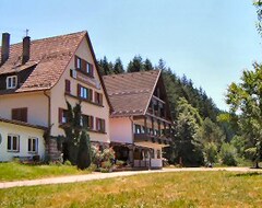 Otel Erlenhof (Alpirsbach, Almanya)