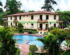 Hotel Santa Barbara (Montenegro, Colombia)